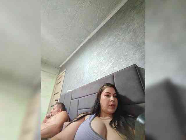 Cleopatra1990 webcam