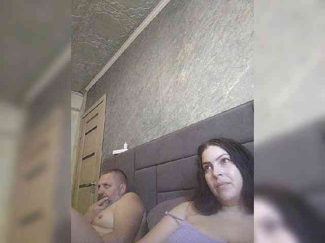 Cleopatra1990 webcam