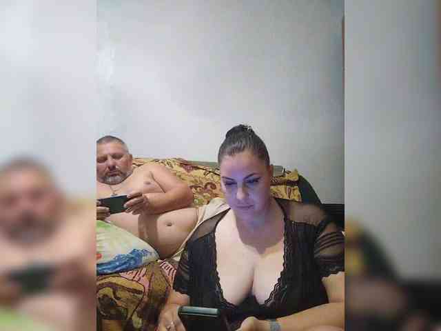 Cleopatra1990 webcam