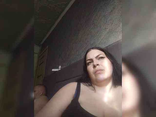 Cleopatra1990 webcam