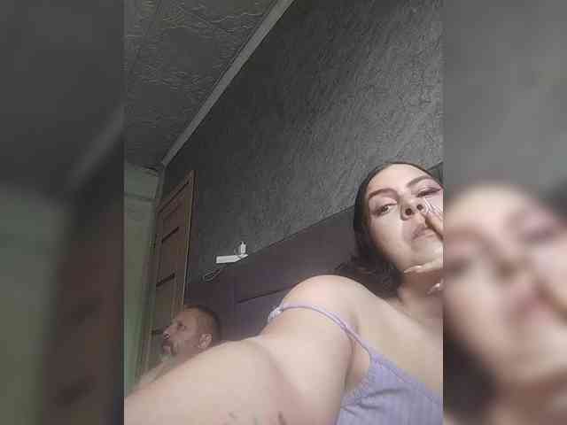 Cleopatra1990 webcam