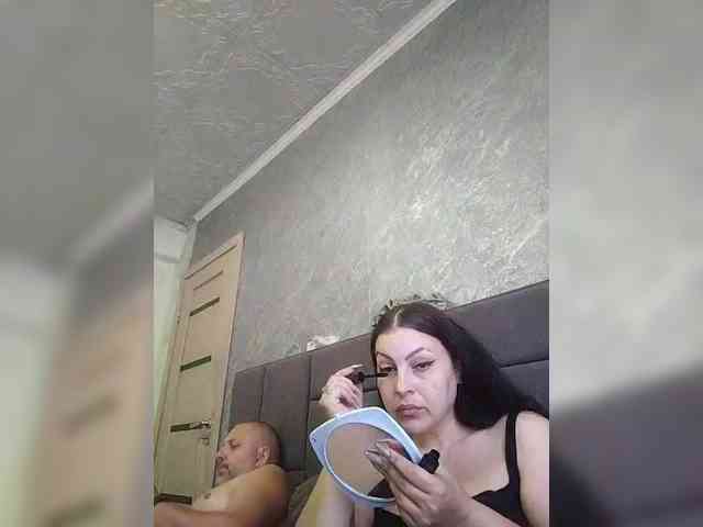 Cleopatra1990 webcam