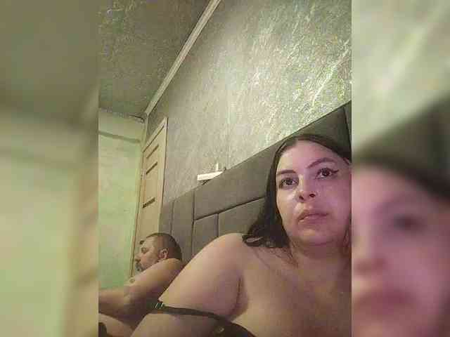 Cleopatra1990 webcam