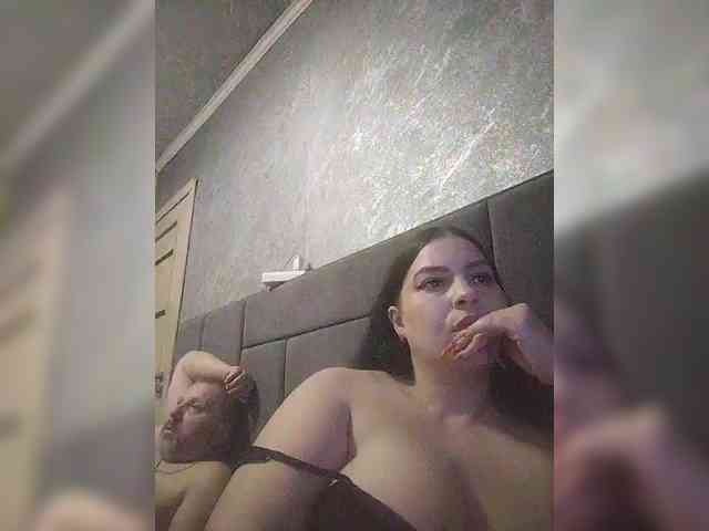 Cleopatra1990 webcam