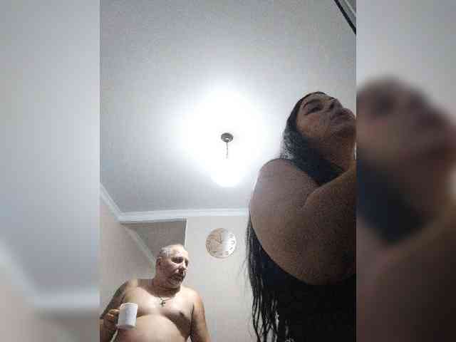 Cleopatra1990 webcam