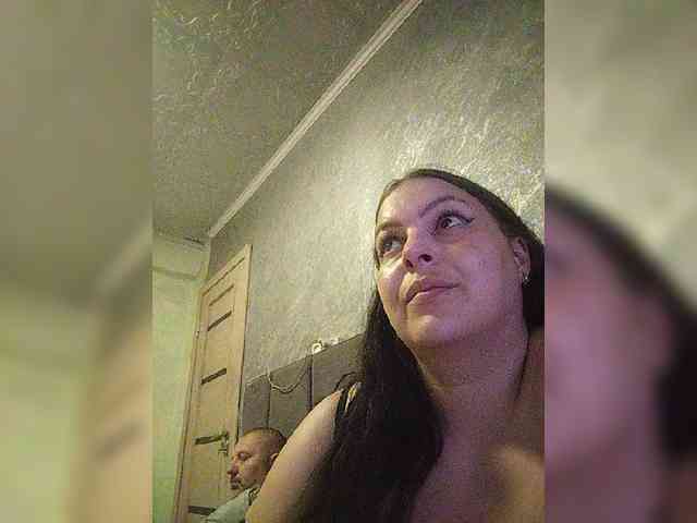Cleopatra1990 webcam