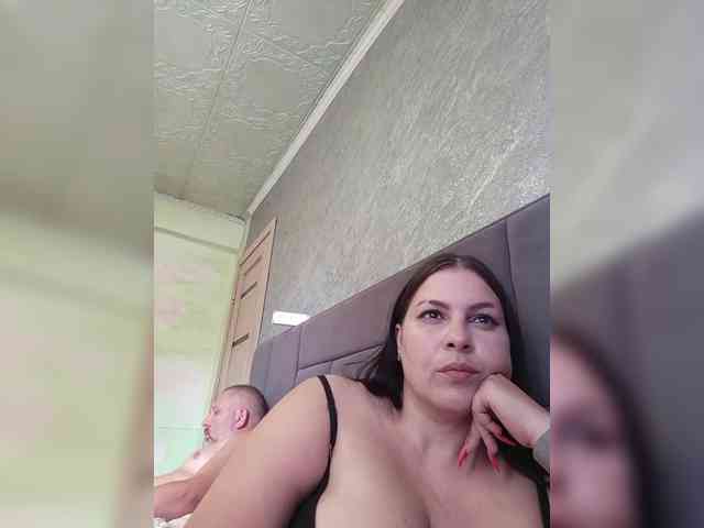 Cleopatra1990 webcam