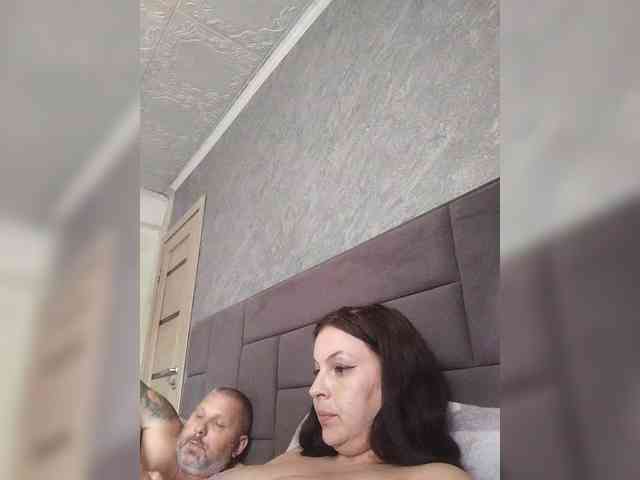 Cleopatra1990 webcam