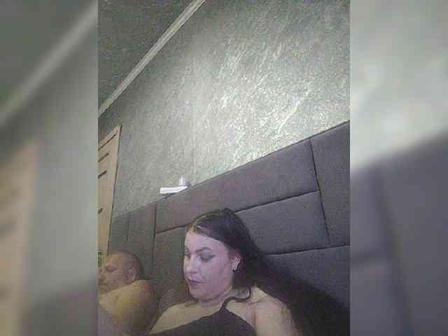 Cleopatra1990 webcam
