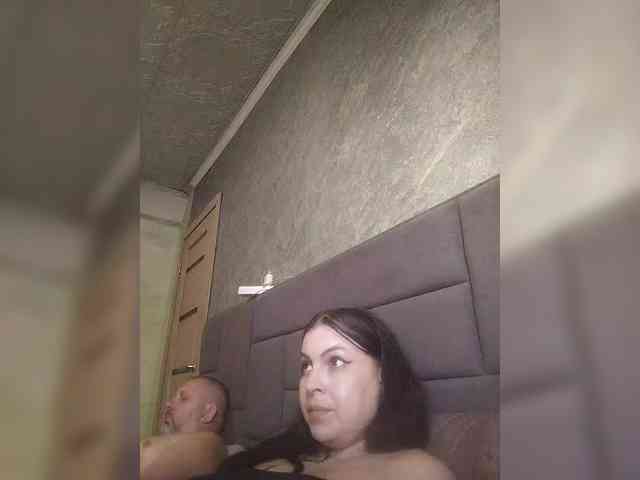 Cleopatra1990 webcam