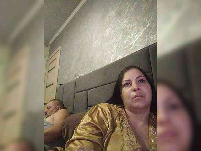 Cleopatra1990 webcam