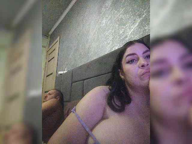 Cleopatra1990 webcam