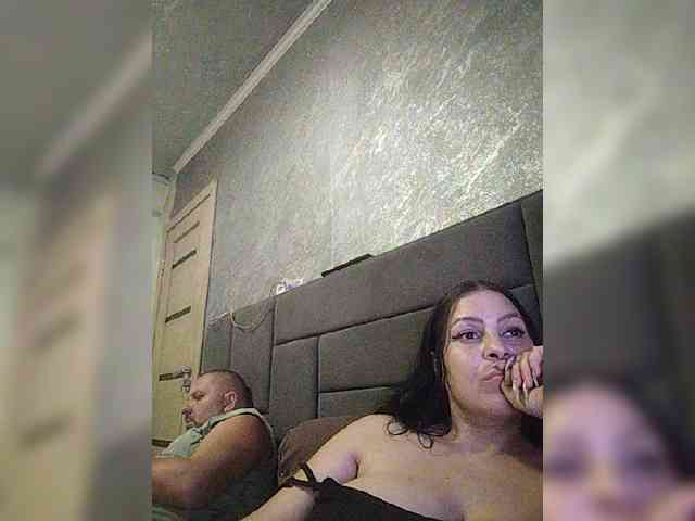 Cleopatra1990 webcam