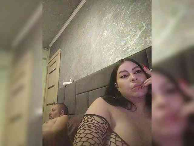 Cleopatra1990 webcam