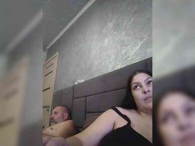 Cleopatra1990 webcam