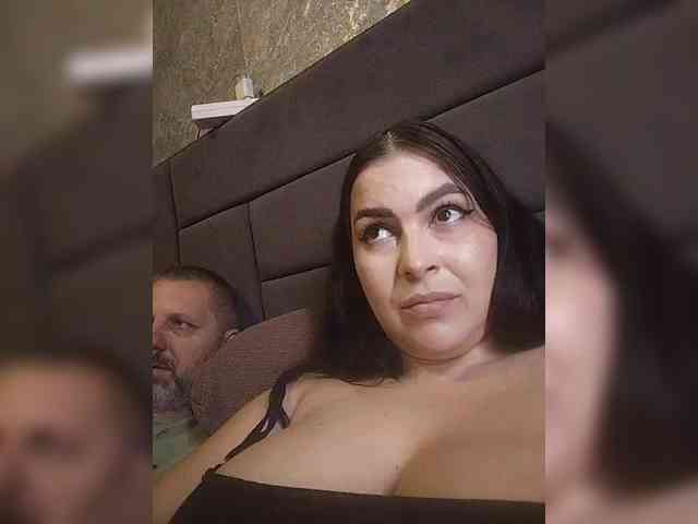 Cleopatra1990 webcam