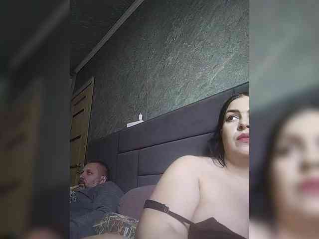 Cleopatra1990 webcam