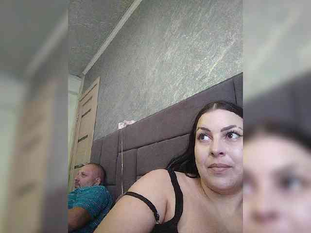 Cleopatra1990 webcam