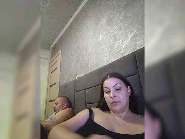 Cleopatra1990 webcam