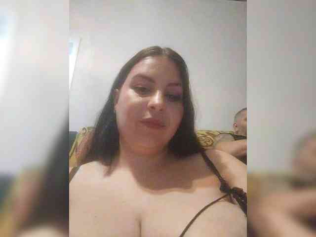 Cleopatra1990 webcam