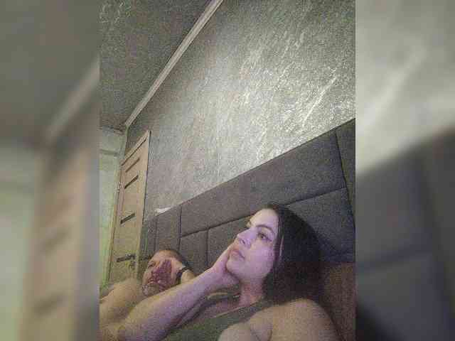 Cleopatra1990 webcam