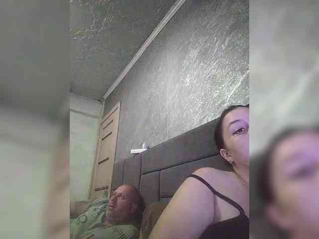 Cleopatra1990 webcam