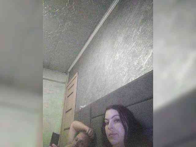 Cleopatra1990 webcam