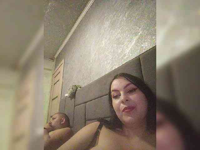 Cleopatra1990 webcam