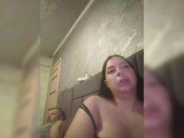 Cleopatra1990 webcam