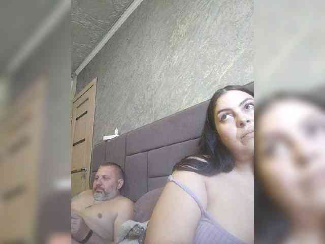 Cleopatra1990 webcam