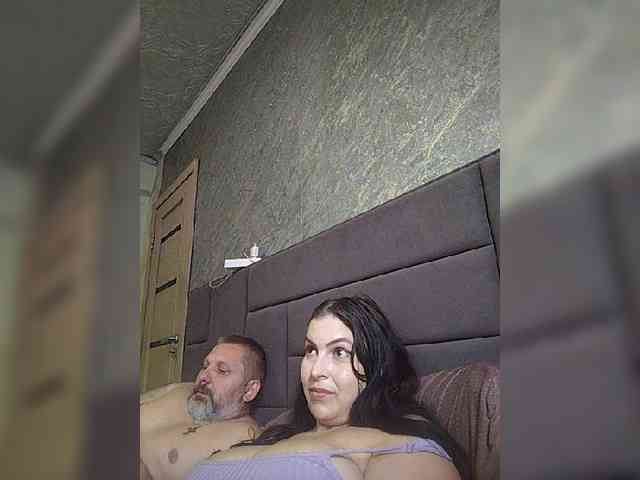 Cleopatra1990 webcam