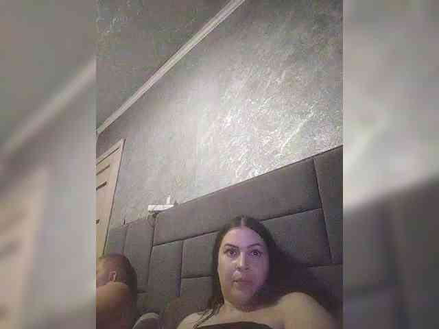 Cleopatra1990 webcam