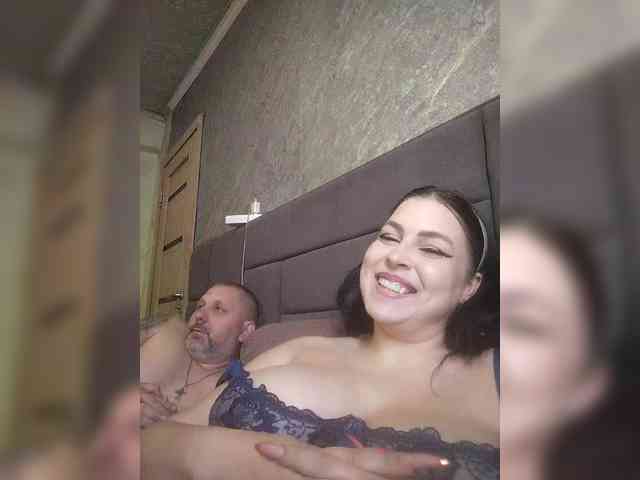 Cleopatra1990 webcam