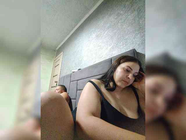 Cleopatra1990 webcam
