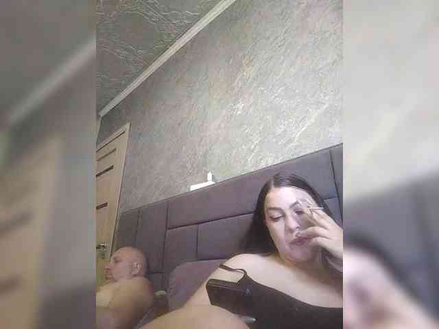 Cleopatra1990 webcam