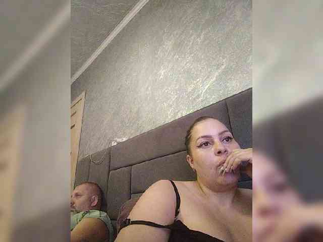 Cleopatra1990 webcam