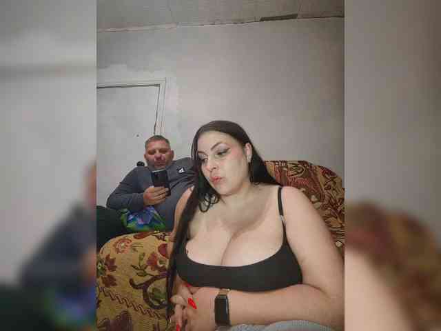 Cleopatra1990 webcam