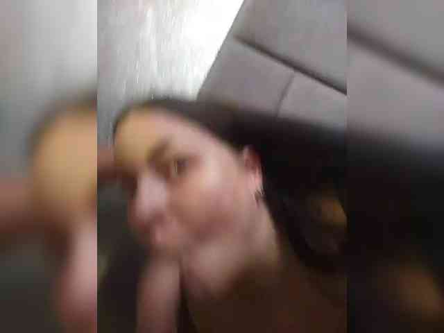 Cleopatra1990 webcam