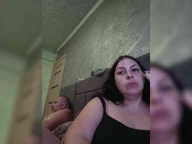Cleopatra1990 webcam