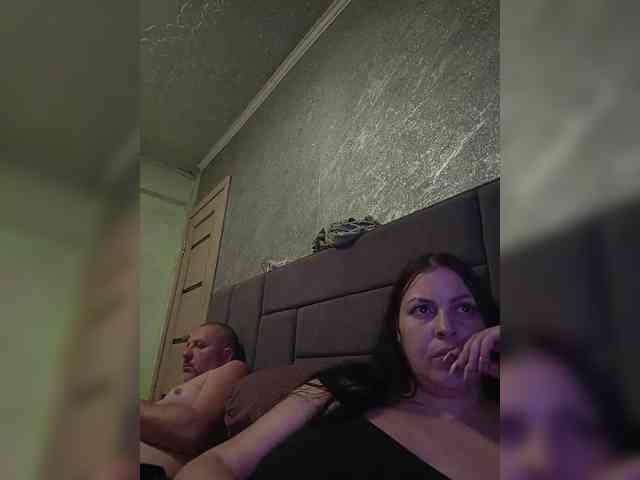 Cleopatra1990 webcam