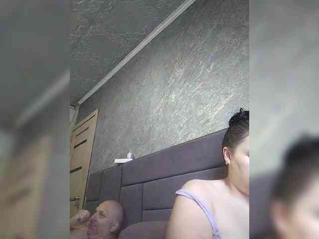 Cleopatra1990 webcam