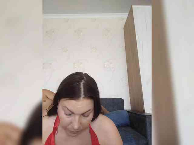 Cleopatra1990 webcam