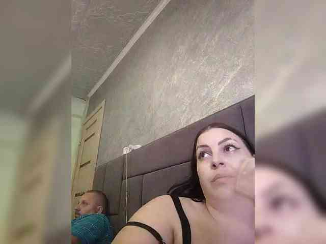 Cleopatra1990 webcam