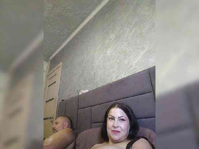 Cleopatra1990 webcam