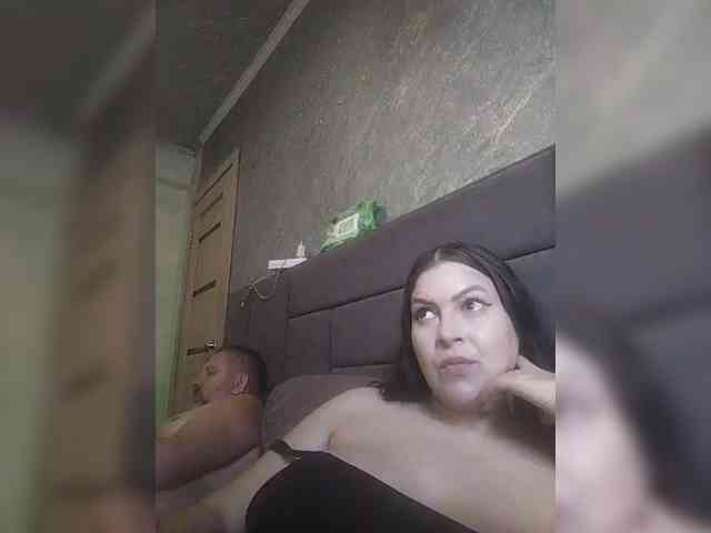 Cleopatra1990 webcam
