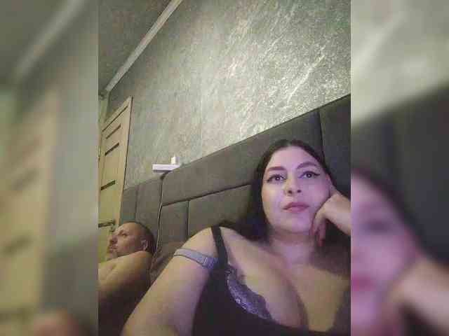 Cleopatra1990 webcam