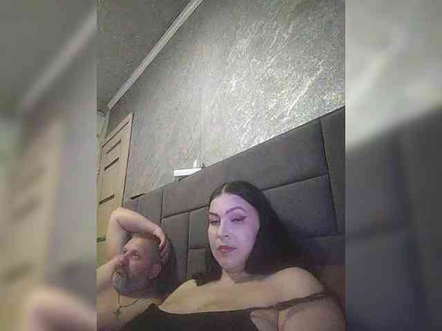 Cleopatra1990 webcam