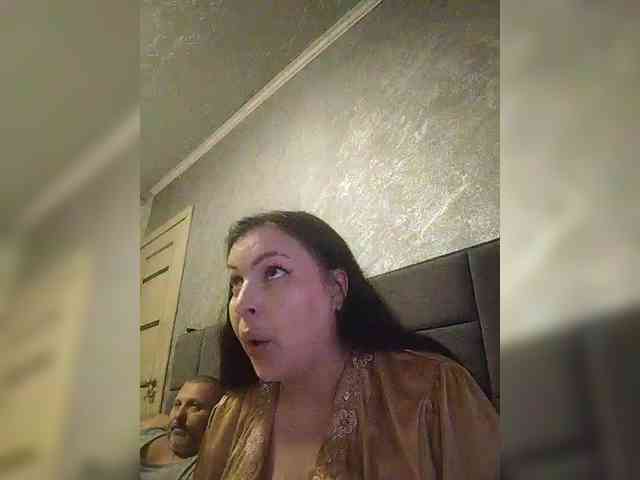 Cleopatra1990 webcam