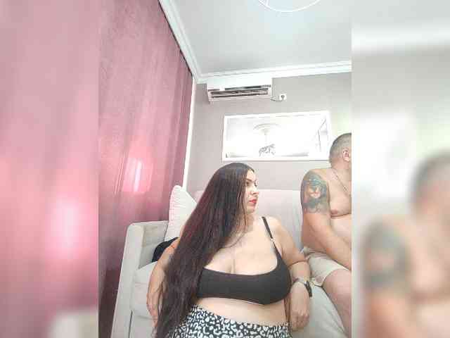 Cleopatra1990 webcam
