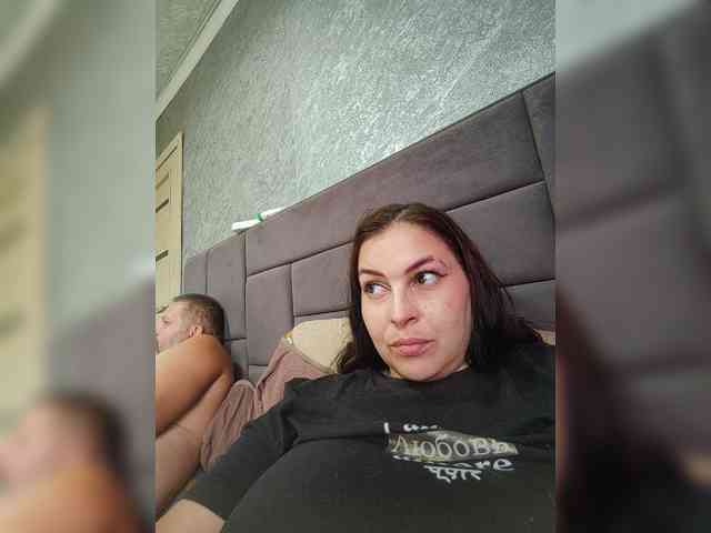Cleopatra1990 webcam